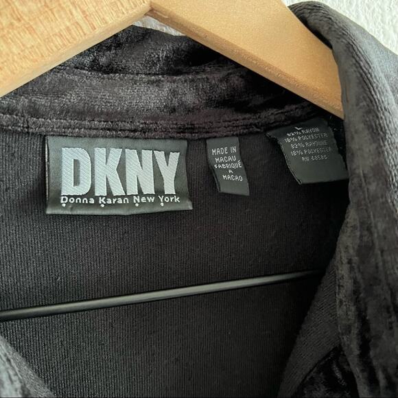 Vintage DKNY Black Crushed Velvet Velour Long Sleeve Popover Shirt Y2K 90s Large - Picture 2 of 9